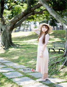 《欧美丰满一区二区免费视频-三咲恭子》