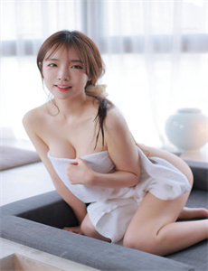 《精品人妻伦九区久久AAA片69-拍拍拍奭步在线观看》